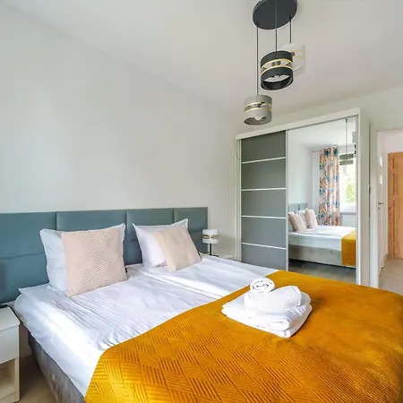 Sienkiewicza Blue By Bookinghost * Kołobrzeg